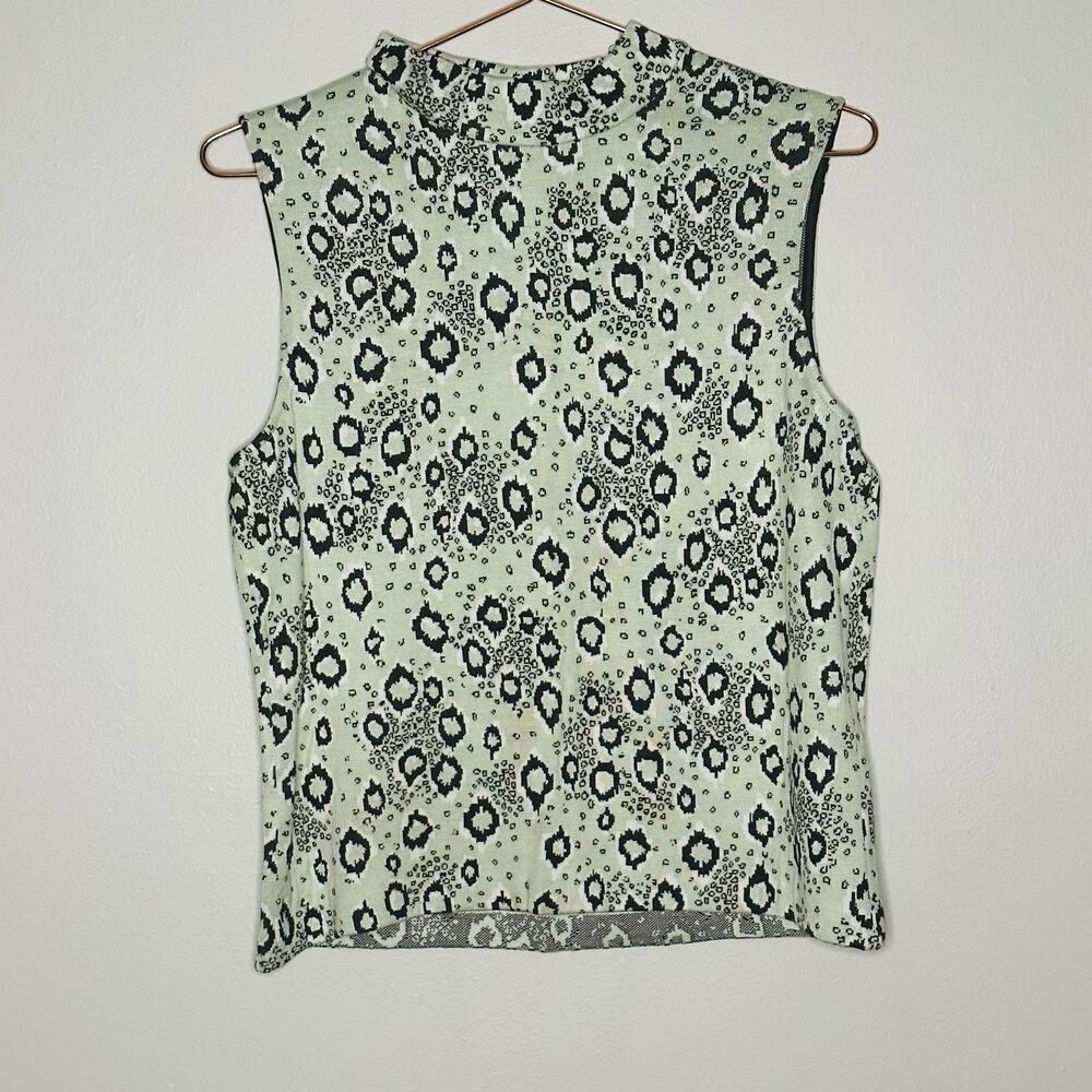 St. John Light Green Snake Pattern Geometric Shape Mock Neck Top Size Medium